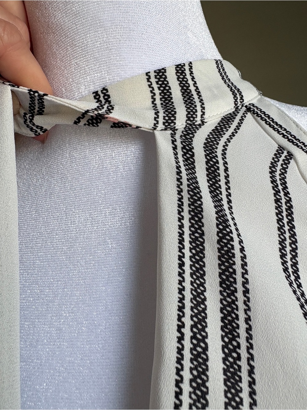 Lush Striped Blouse - Picture 11 of 15